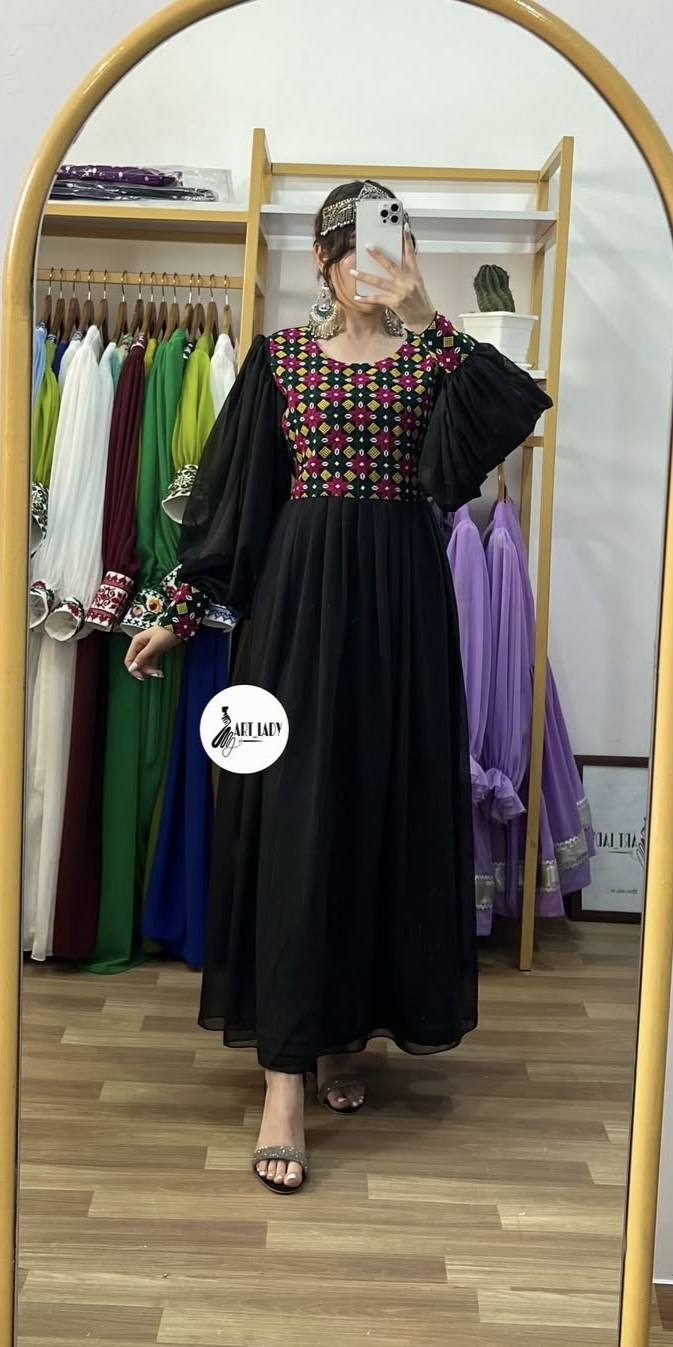 Embroidere Chery Gown